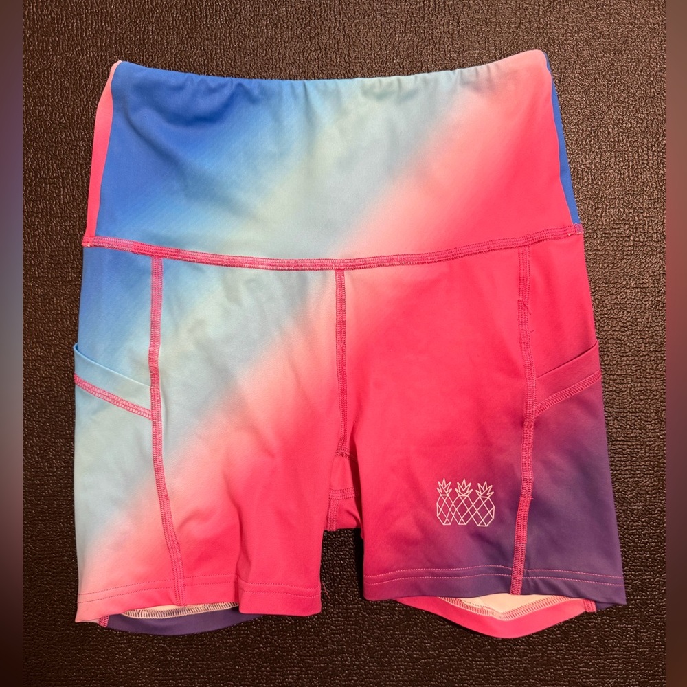 Tres Pinas Run Shorts